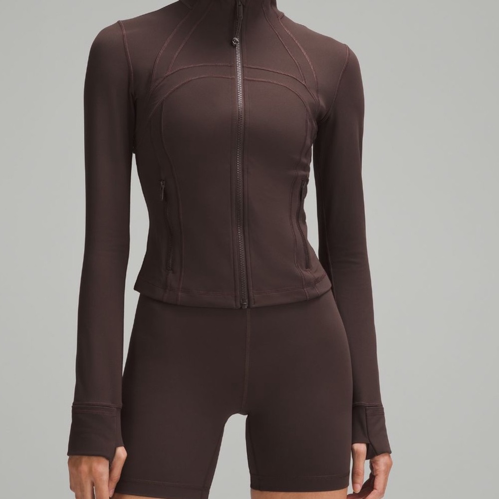 Lululemon defined nulu jacket. Size 10. Color expresso. Gently worn.